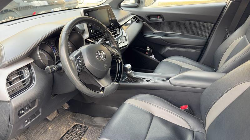 Toyota c-Hr Oui 1.8 Vvt-i 122 Hybride 2wd Cvt Edition