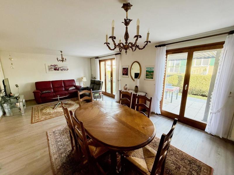 Maison - 92 m² - 5 pièces