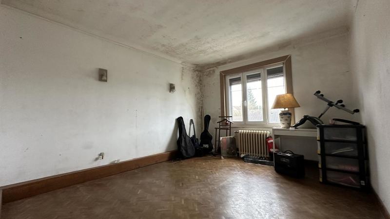 Maison - 180 m² - 7 pièces