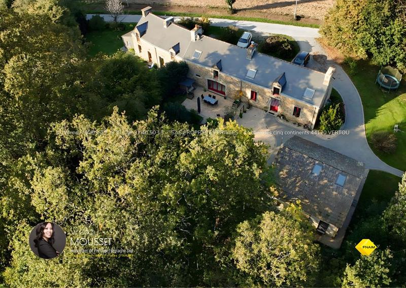 Longère - 347 m² - 14 pièces