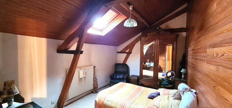 Maison - 203 m² - 8 pièces