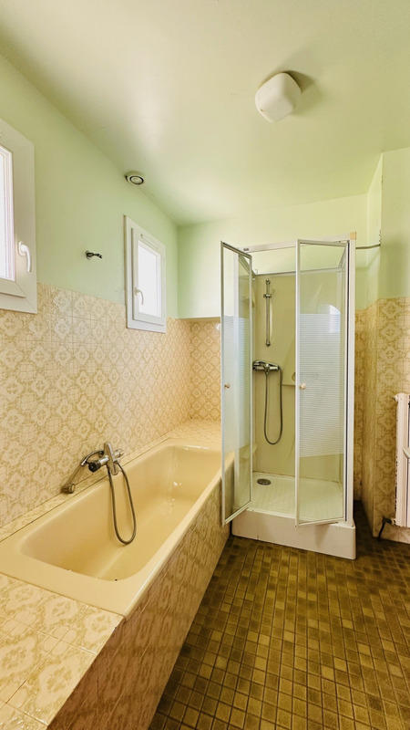 Maison - 170 m² - 7 pièces