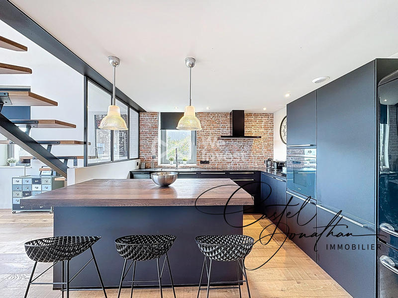 Appartement - 127 m² - 4 pièces