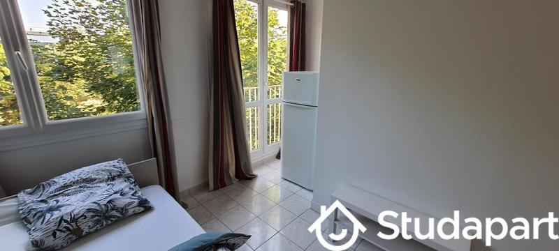 Chambre - 14 m² - 1 pièce