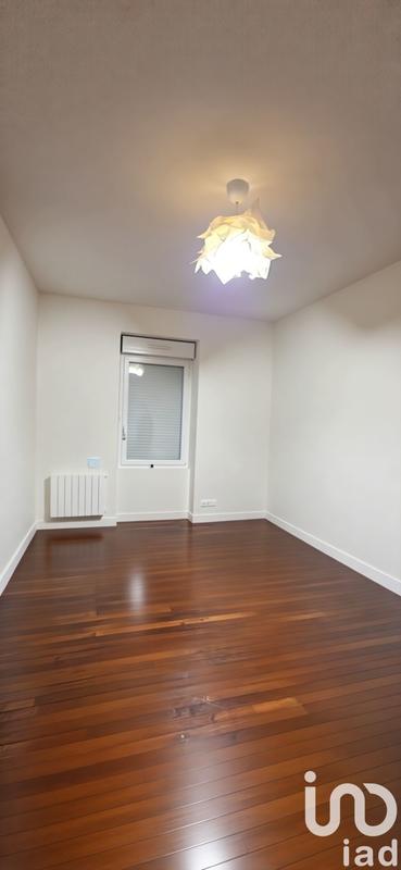 Maison de ville - 240 m² - 12 pièces