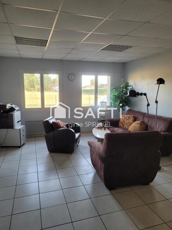 Local commercial - 1 620 m² - 1 pièce