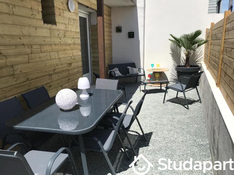 Chambre - 14 m² - 1 pièce