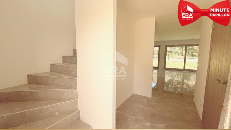 Maison - 139 m² - 5 pièces