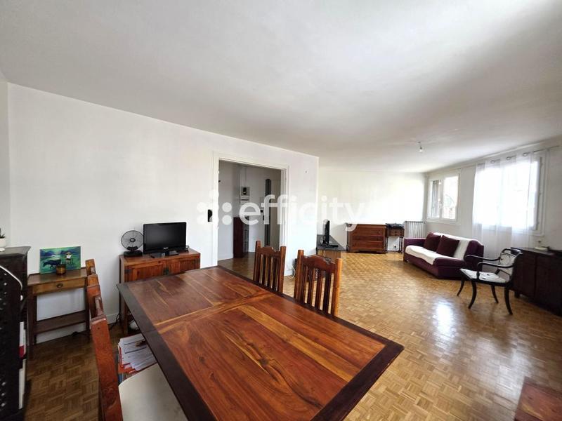 Appartement - 73 m² - 3 pièces