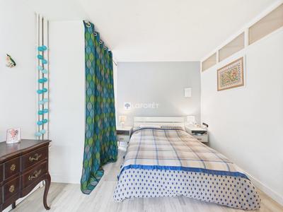 Villa - 130 m² - 8 pièces