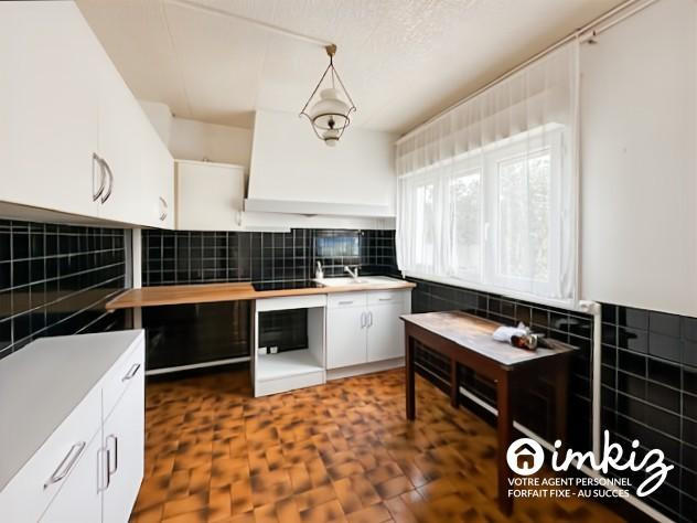 Maison - 93 m² - 5 pièces