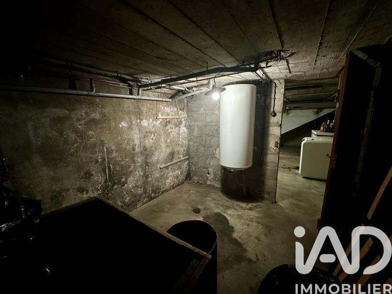 Maison - 93 m² - 5 pièces