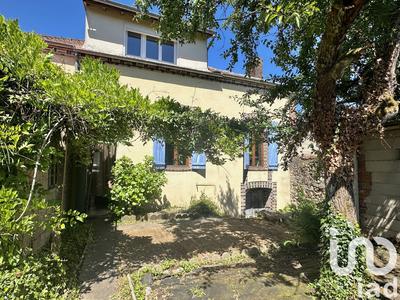 Maison de village - 85 m² - 4 pièces