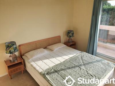 Appartement - 102 m² - 5 pièces