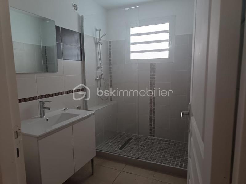 Maison - 74 m² - 4 pièces