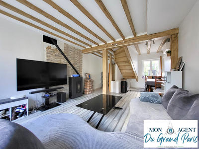 Maison - 84 m² - 5 pièces