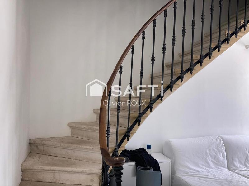 Appartement - 89 m² - 6 pièces