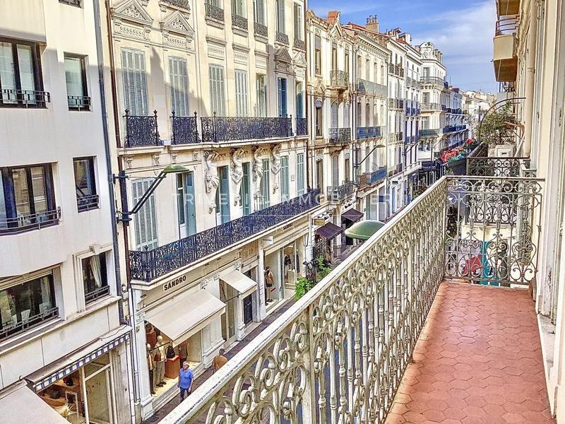 Appartement - 49 m² - 2 pièces