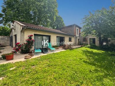 Maison ancienne - 200 m² - 6 pièces