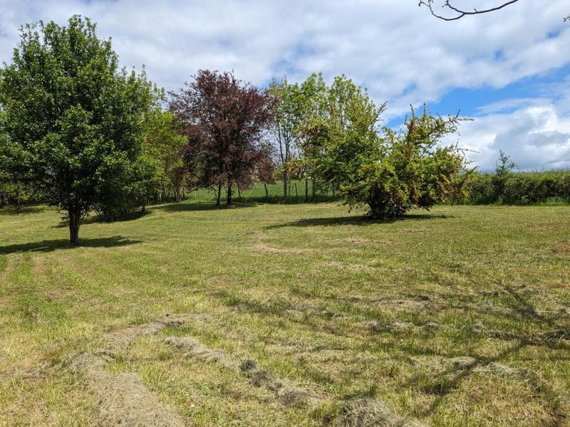 Terrain constructible - 1 580 m²