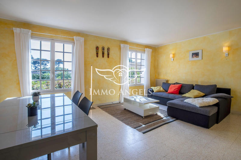 Maison - 175 m² - 7 pièces