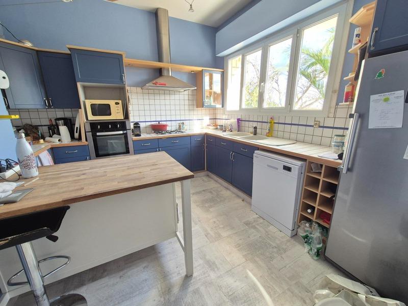 Maison - 160 m² - 6 pièces