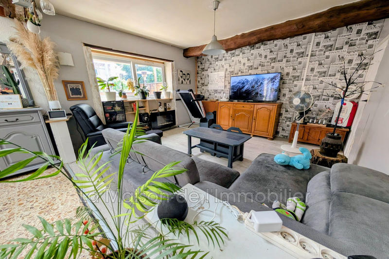 Propriété - 293 m² - 10 pièces