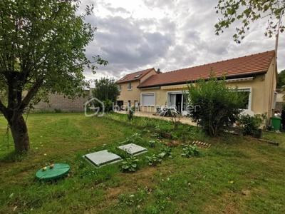 Maison - 81 m² - 4 pièces