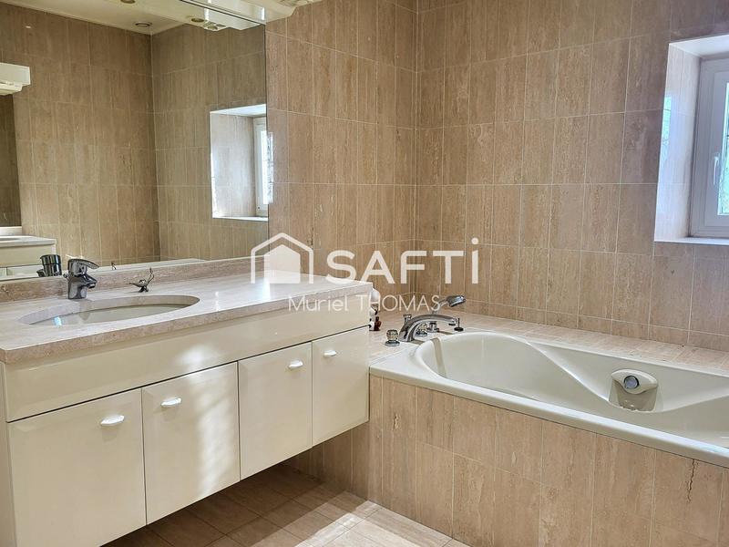 Ferme - 200 m² - 7 pièces