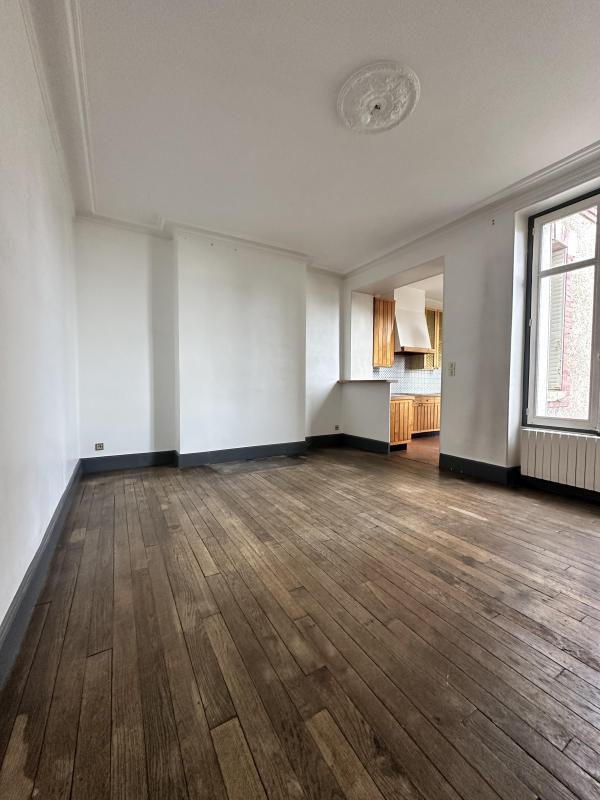 Appartement - 140 m² - 5 pièces