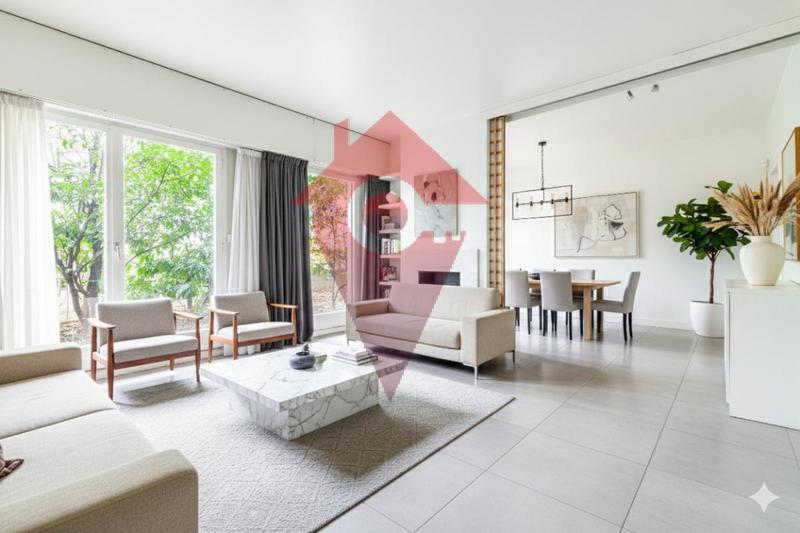 Appartement - 85 m² - 3 pièces