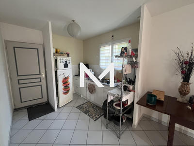 Maison - 96 m² - 4 pièces