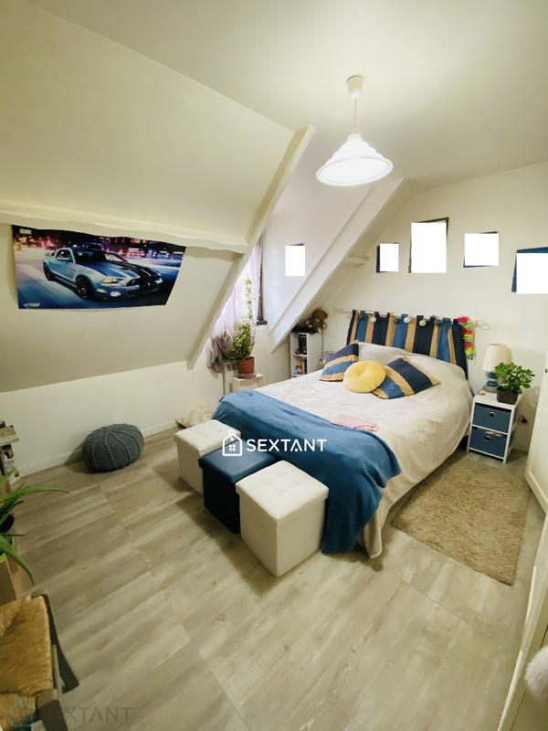 Maison - 95 m² - 5 pièces