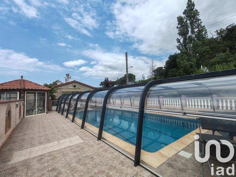 Maison - 290 m² - 8 pièces