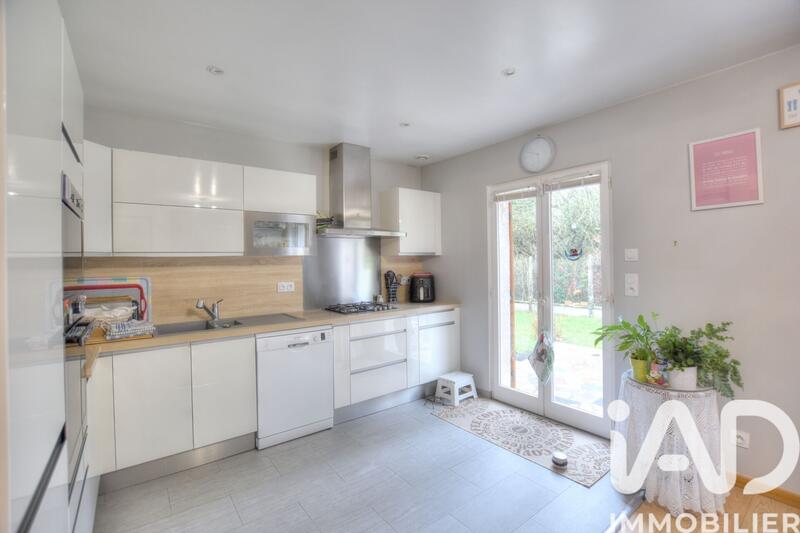 Maison - 158 m² - 6 pièces