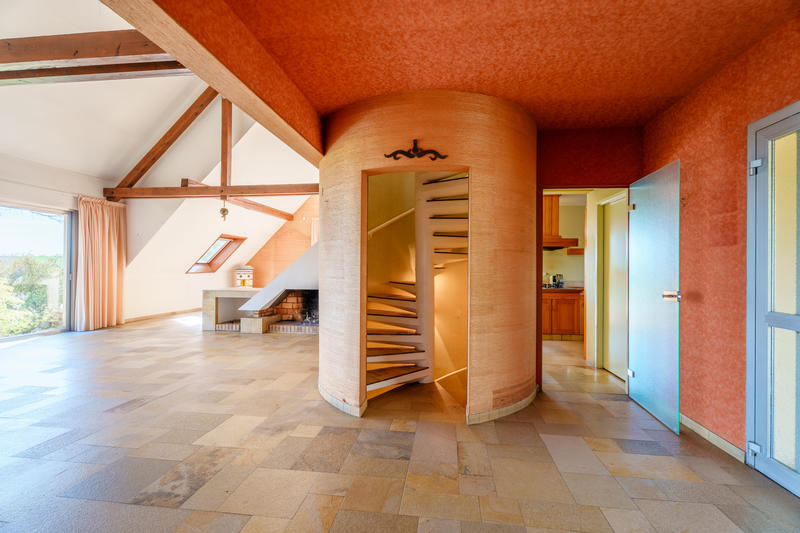 Villa - 323 m² - 9 pièces