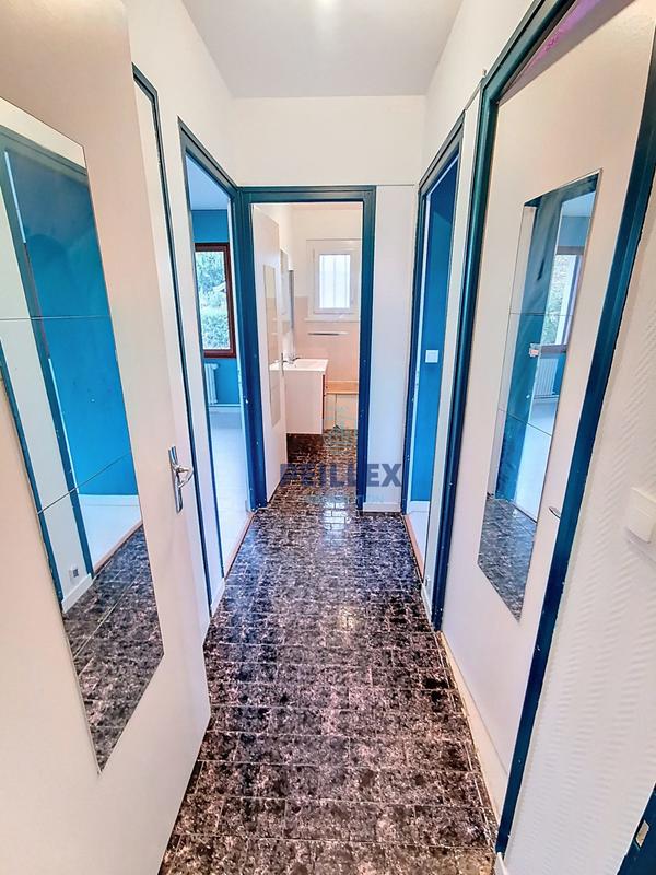 Maison - 176 m² - 7 pièces