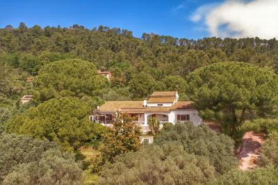 Villa - 206 m² - 8 pièces