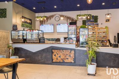 Local commercial - 196 m²