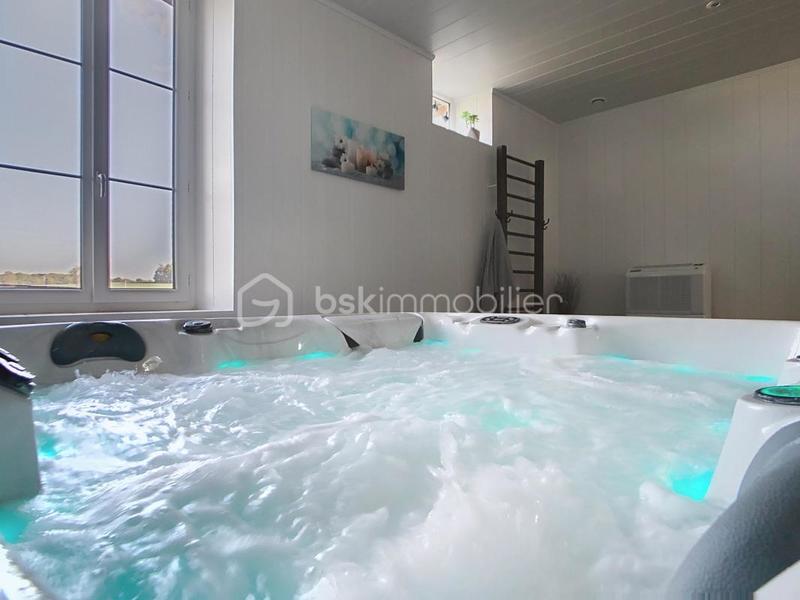 Maison - 194 m² - 7 pièces