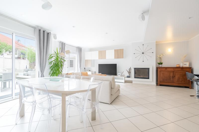 Maison - 115 m² - 6 pièces