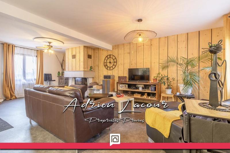 Maison - 139 m² - 7 pièces