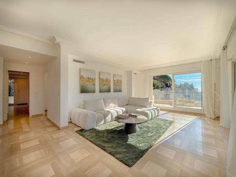 Appartement - 167 m² - 5 pièces