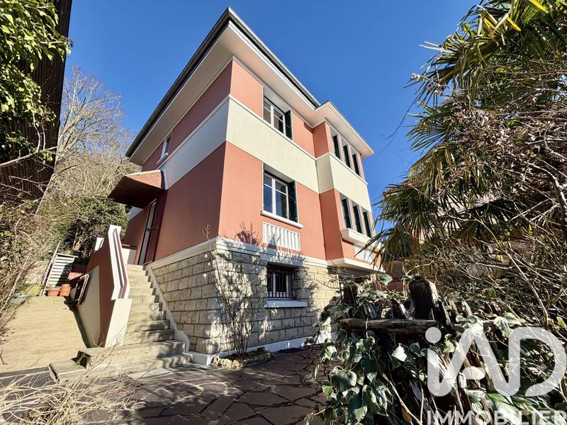 Maison - 118 m² - 6 pièces