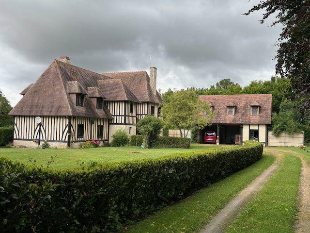 Propriété - 250 m² - 9 pièces