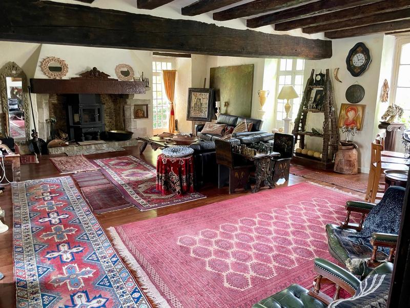 Propriété - 500 m² - 16 pièces