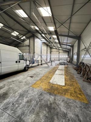 Terrain industriel - 6 737 m²