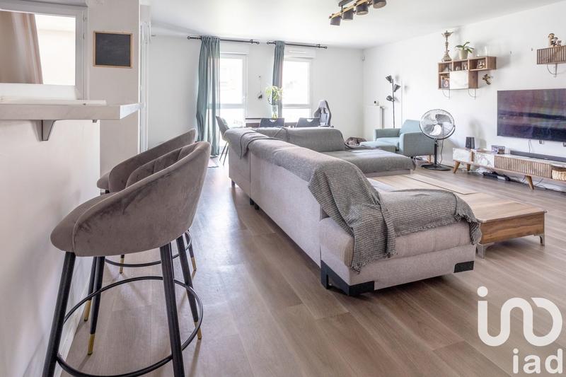 Appartement - 84 m² - 4 pièces