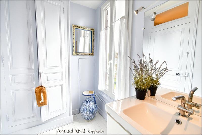 Maison - 205 m² - 6 pièces