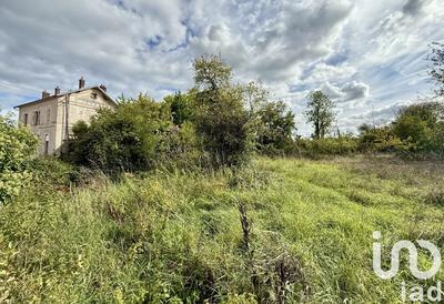 Maison - 215 m² - 9 pièces